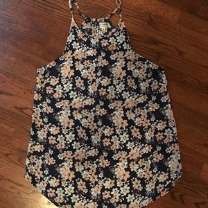 Floral halter neck tank with cute back detail EUC